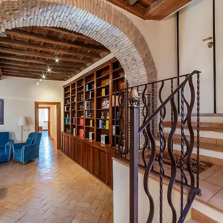Guesthost - Stunning In Trastevere Apartment *
