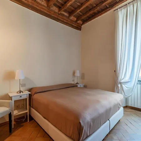 Guesthost - Stunning In Trastevere Apartment