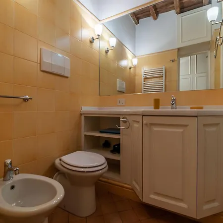 Apartment Guesthost - Stunning In Trastevere Rome