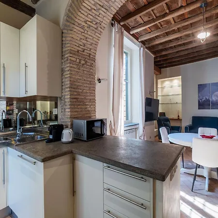Guesthost - Stunning In Trastevere Apartment Rome