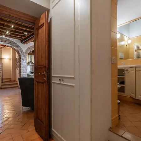 Guesthost - Stunning In Trastevere