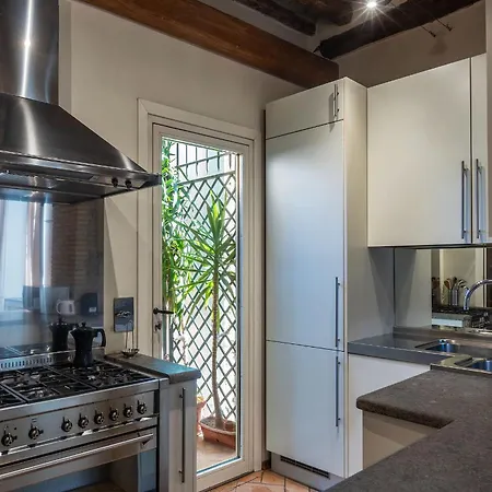 Apartment Guesthost - Stunning In Trastevere *